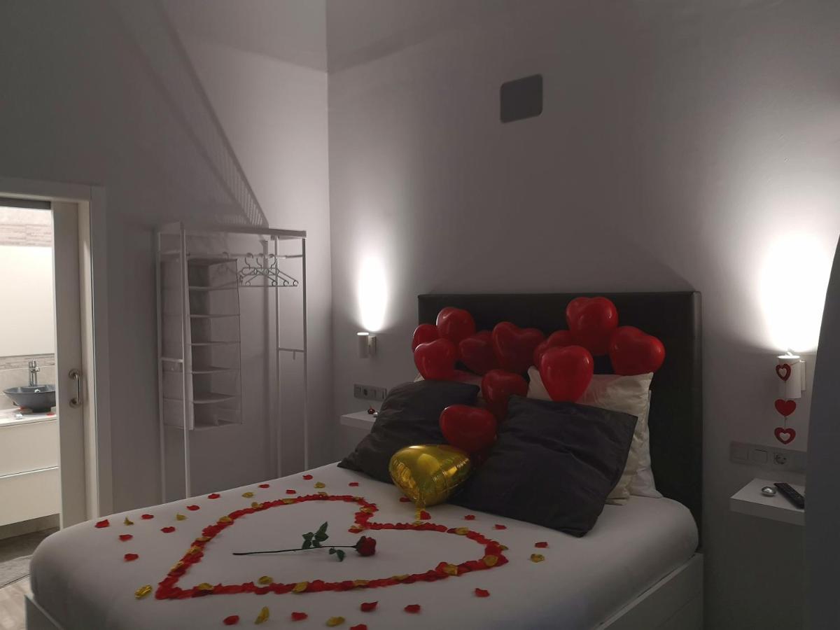 Eres Emerita "Apartamentos & Suites" 메리다 외부 사진