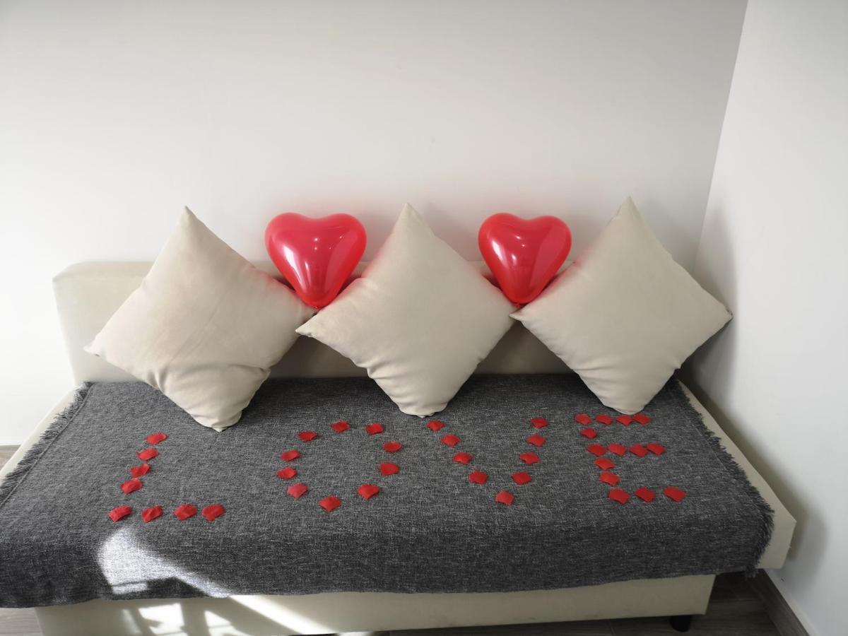 Eres Emerita "Apartamentos & Suites" 메리다 외부 사진