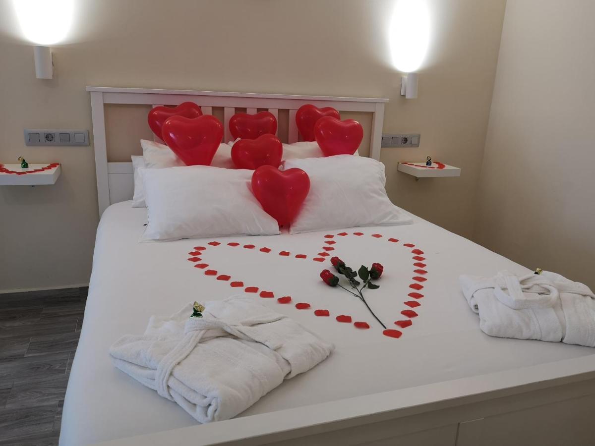 Eres Emerita "Apartamentos & Suites" 메리다 외부 사진
