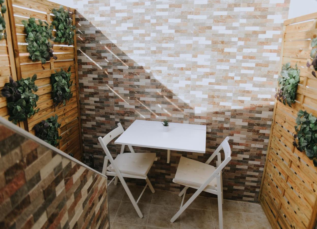 Eres Emerita "Apartamentos & Suites" 메리다 외부 사진