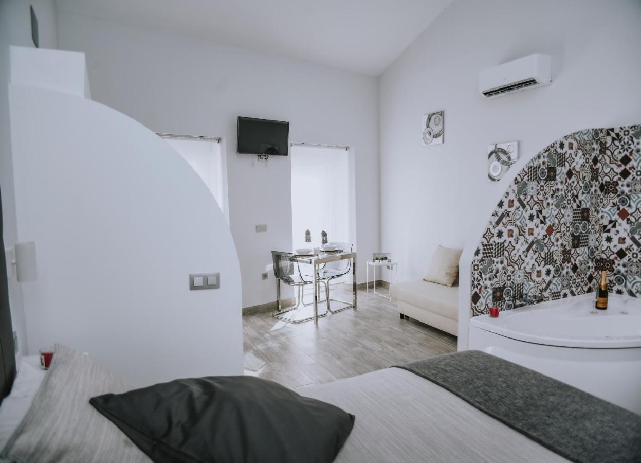 Eres Emerita "Apartamentos & Suites" 메리다 외부 사진