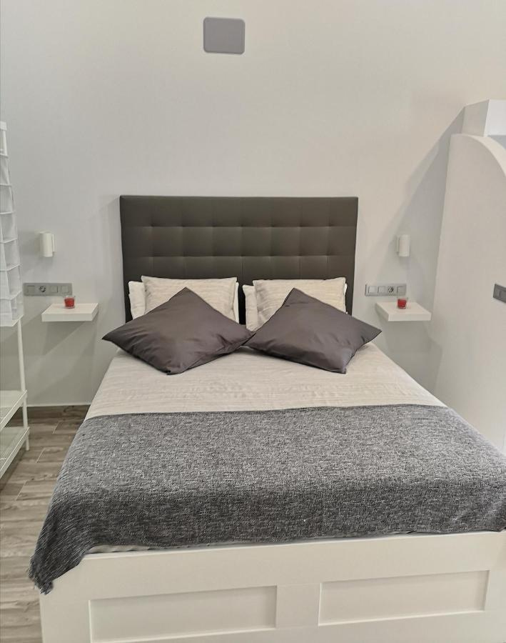 Eres Emerita "Apartamentos & Suites" 메리다 외부 사진